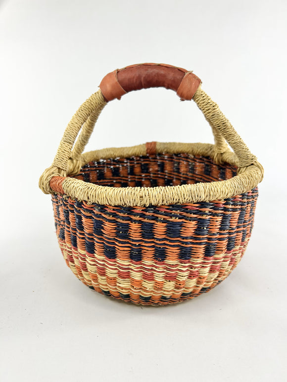 Small Round African Basket 4