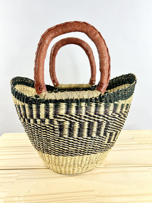 Small U Shopper African Basket 10